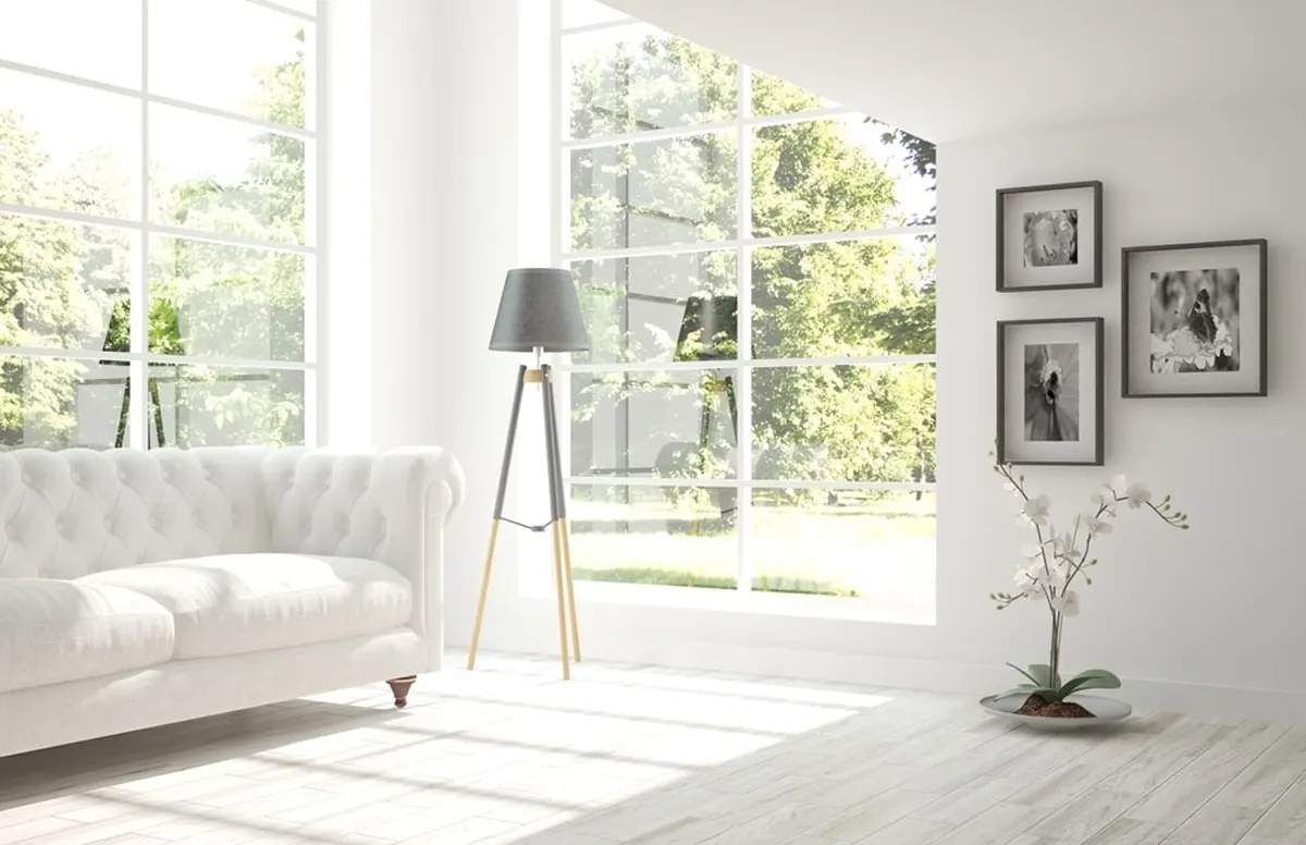 Natural light in Scandinavian minimalist interior design