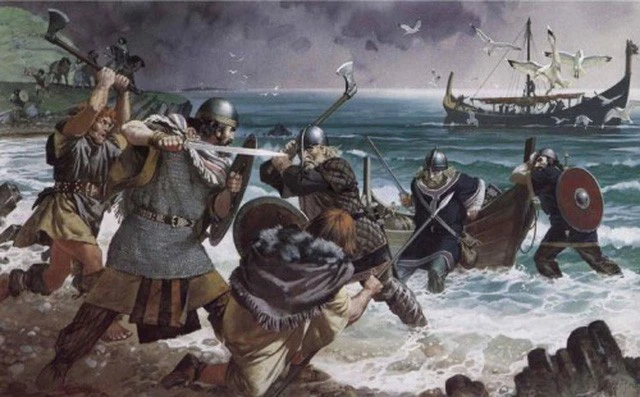 4 inseparable weapons of the powerful and terrifying tribe in history - The Vikings 3