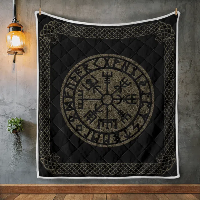 Viking Quilt Vegvisir