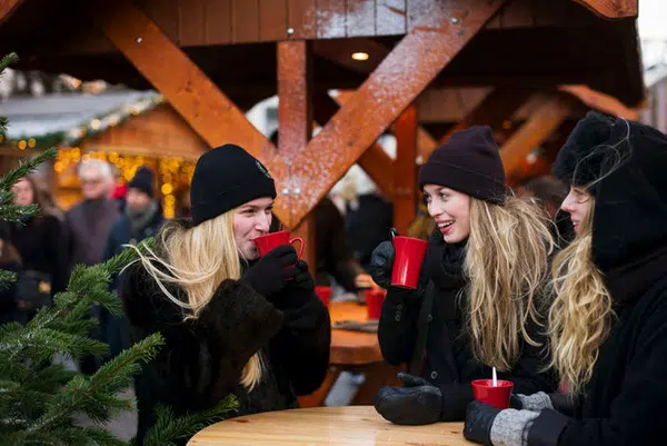 The Nordic 'Hygge' lifestyle makes the world admire: Work less effectively, enjoy the most, not forgetting the word 'Family'