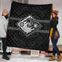 Viking Quilt The Wolves ,Skoll And Hati