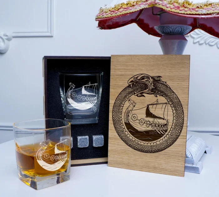 Viking Glass Cup Vegvisir, Viking ship - Personalized whiskey gift set - Viking Drakkar