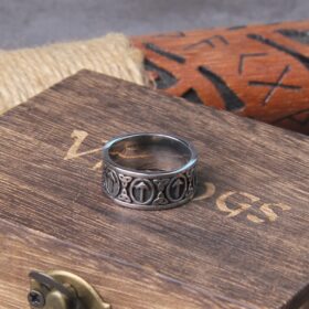 Viking Ring Tyr